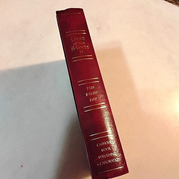 Lives Of The Saints II Book New (NWOT) - Picture 10 of 15